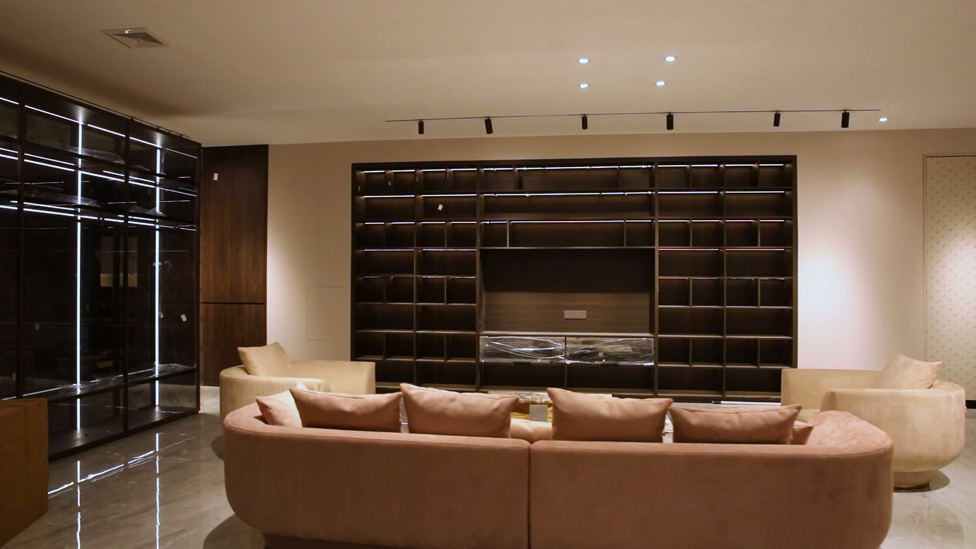 Kitchen Cabinetry & Furniture